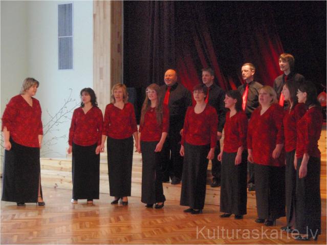 jauktai vokālais ansamblis "Malduguns"